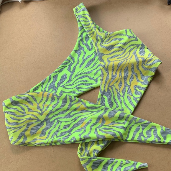 BLACKBOUGH Neon Print One Shoulder front Tie Bikini top - Picture 2 of 8